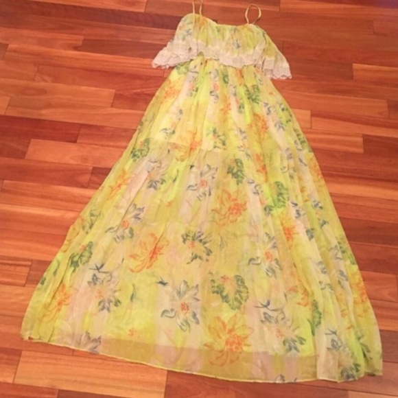 Kimchi Blue Maxi Dress - Picture 2 of 3